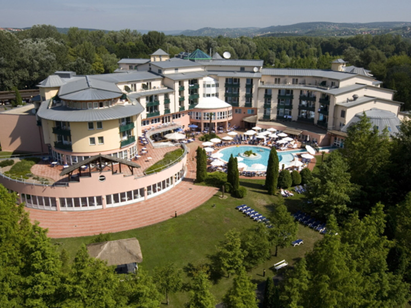 Спа-отель Венгрии Отель Lotus Therme Hotel & Spa