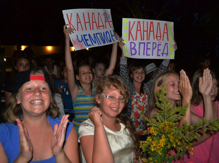 Канада в этот вечер получила кванты за поддержку, ну а победил сегодня – самурай из страны Япония! Очень символично! 