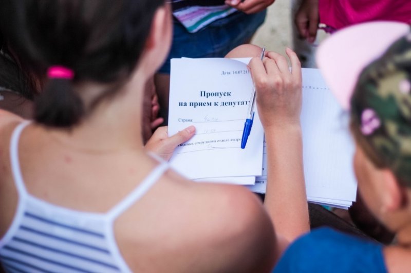 ...довериться присяжным было непросто, требовалась серьезная проверка на прочность и честность. 