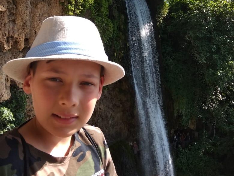 Этим днем одни пифагорейцы отправились открывать новые земли и водные ресурсы прекрасной Греции…