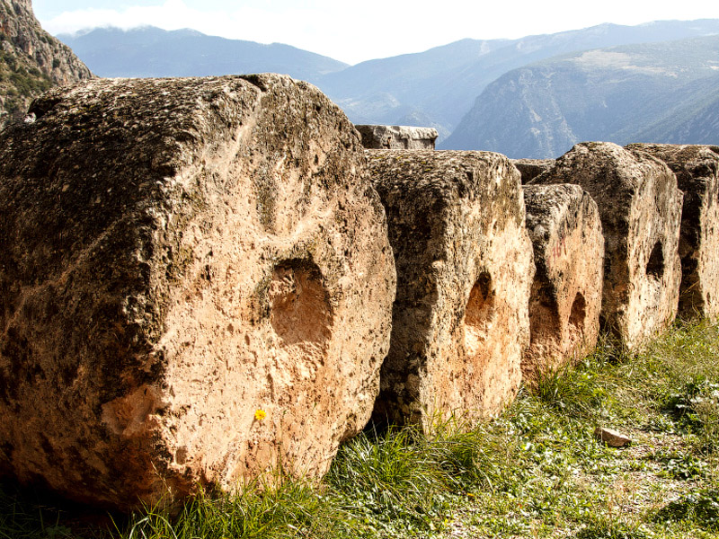 Памятники древней Греции в горах