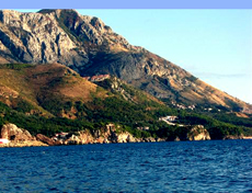Пляж Бечичи - один из лучших пляжей Черногории