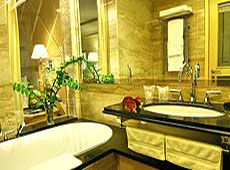 Ванная комната в номере отеля Splendid 5*, Бечичи, Черногория