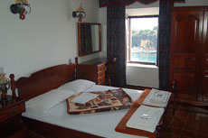  Просторная спальня с видом на море в отеле «Палата Венеция»