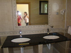  Ванная комната на вилле Oliva