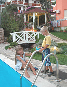 Отель - находка для тех, кто предпочитает отдых с детьми в черногории