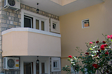  "Роза Люкс" предлагает роскошные апартаменты в Черногории