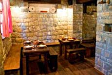  Оригинальный интерьер ресторана в отеле Wind Rose в Черногории