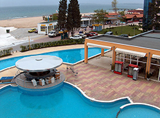 Отель с бассейном в Болгарии «Астория»