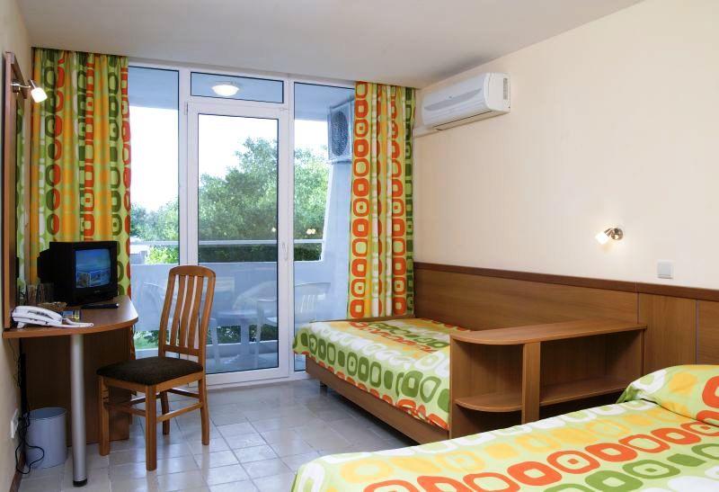 Яркий номер для отдыха в Болгарии в отеле "Панорама"