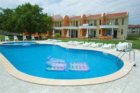 Отель «Виллы Валентина» с бассейном